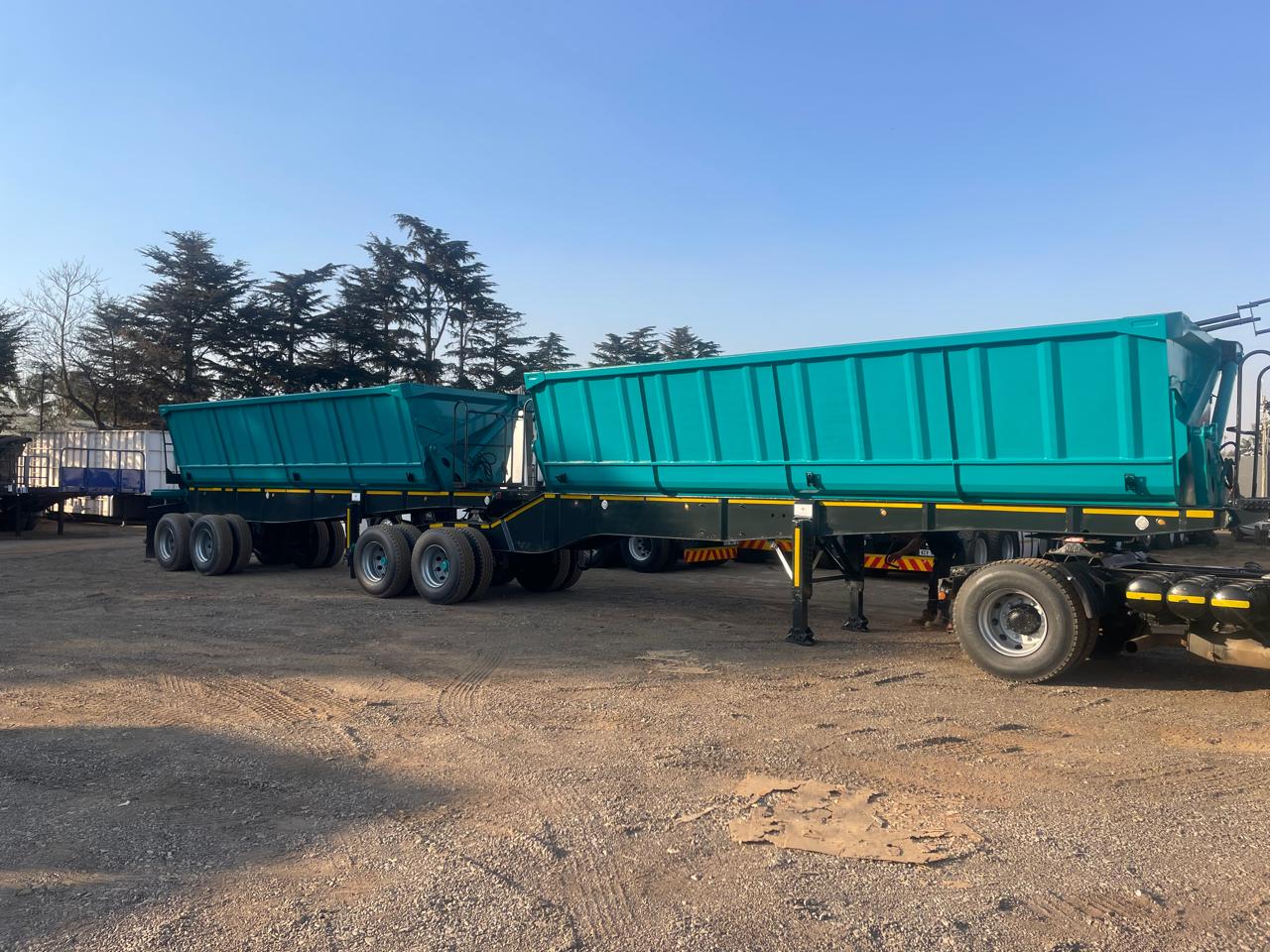 2019 CIMC 40 cube side Tipper Trailer