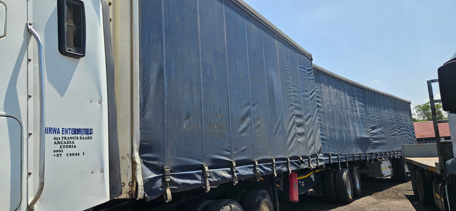 Afrit tautliner superlink trailer