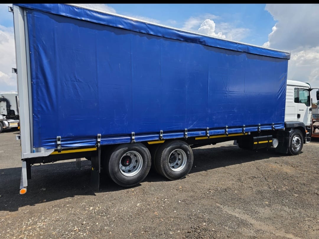 2021 MAN TGM 25-280 6x2 longwheel base chassis