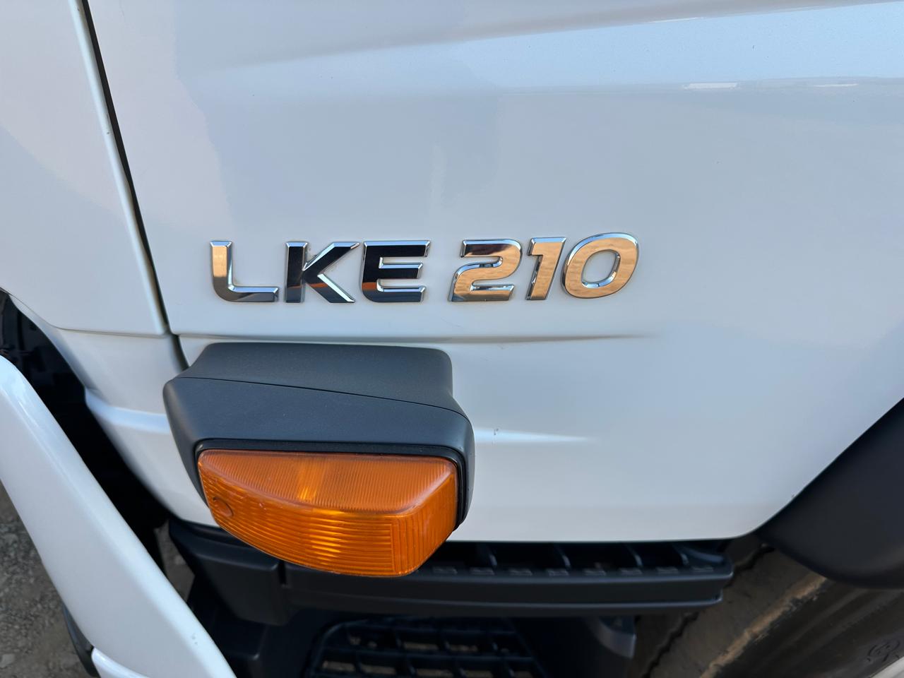 UD Croner LKE 210