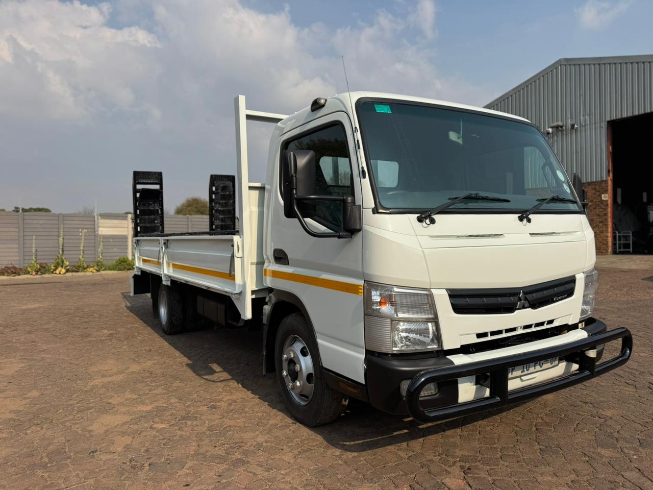 Fuso 8 150