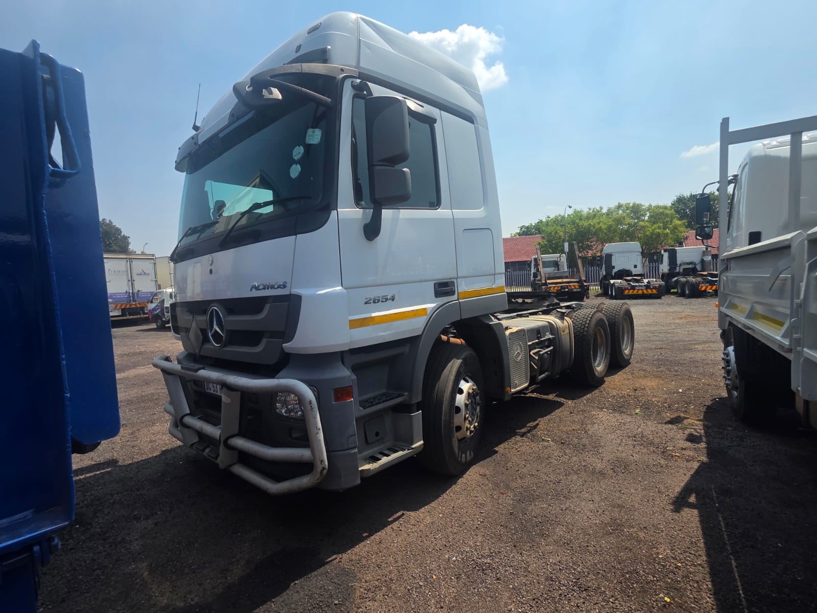 2014 Mercedes Benz 2654