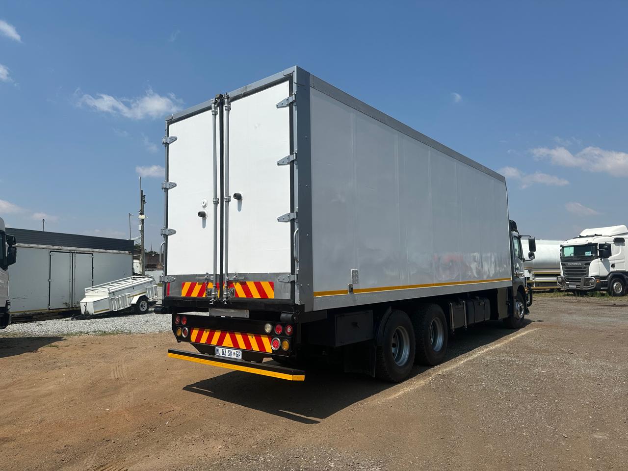 Mercedes Benz Axor 26-280
